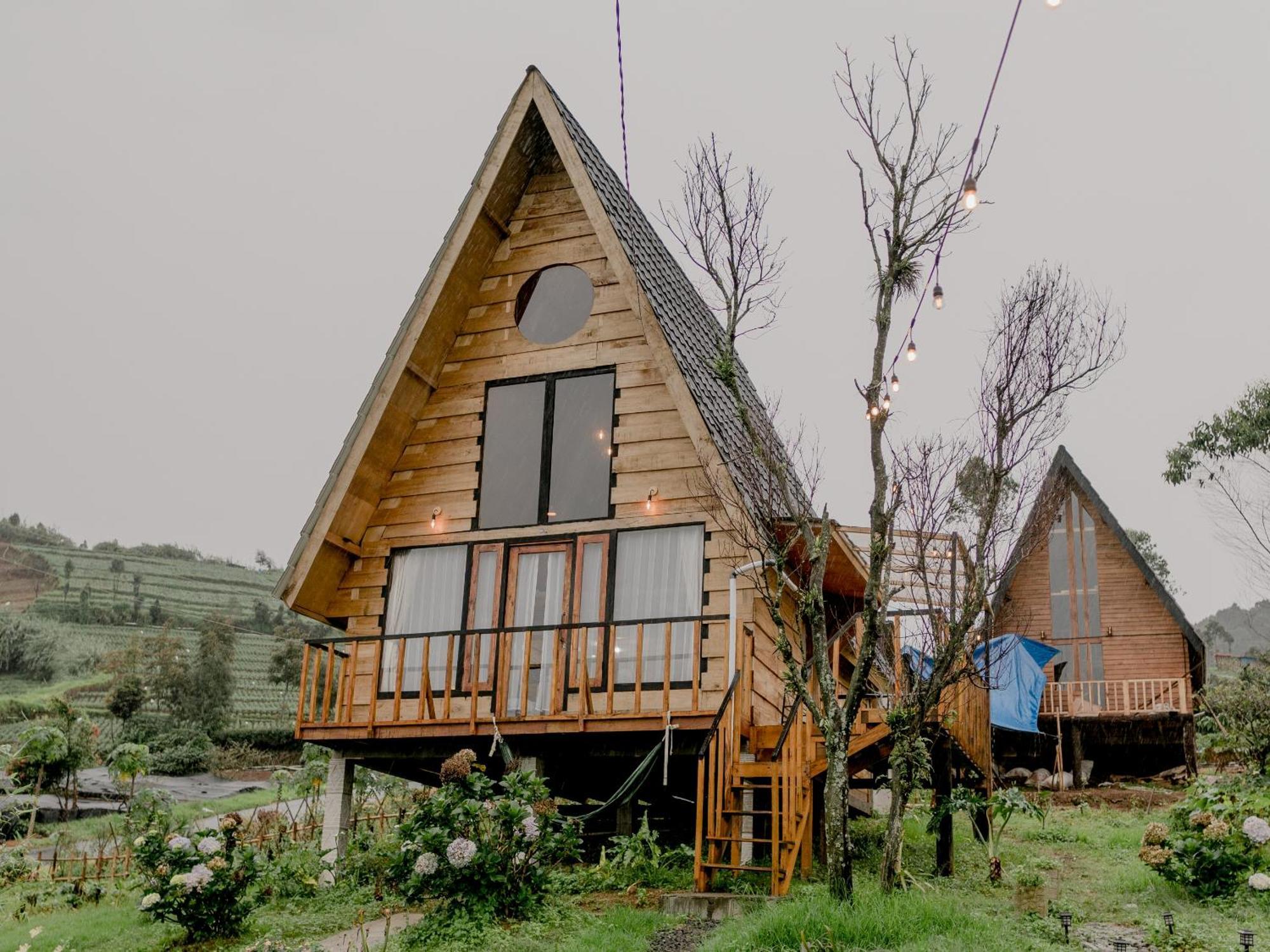Satha Private Villa Dieng Banjarnegara エクステリア 写真